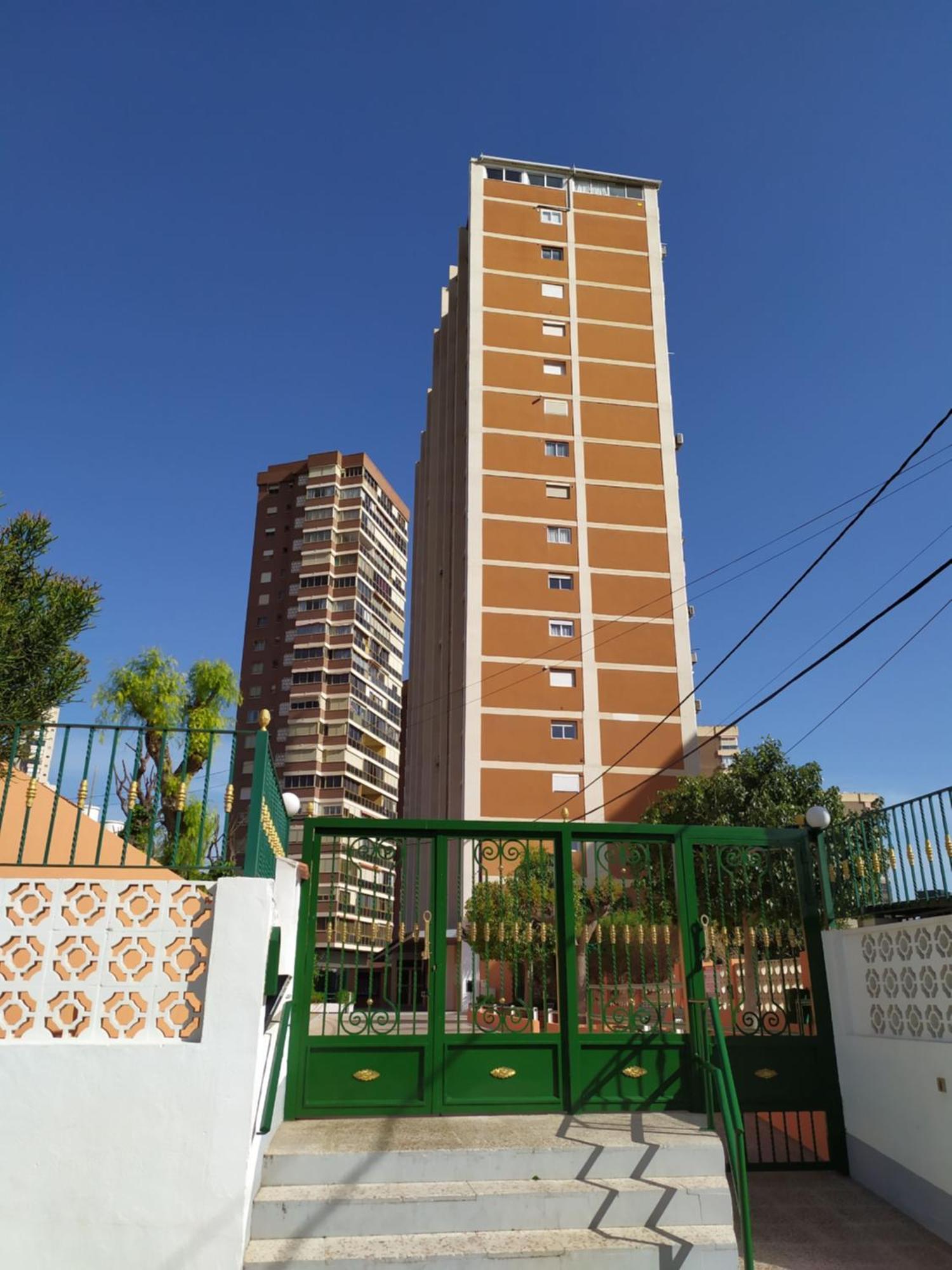 Estudio Reformado Y Centrico Con Piscina Y Wifi Acepta Mascotas Benidorm Exterior photo